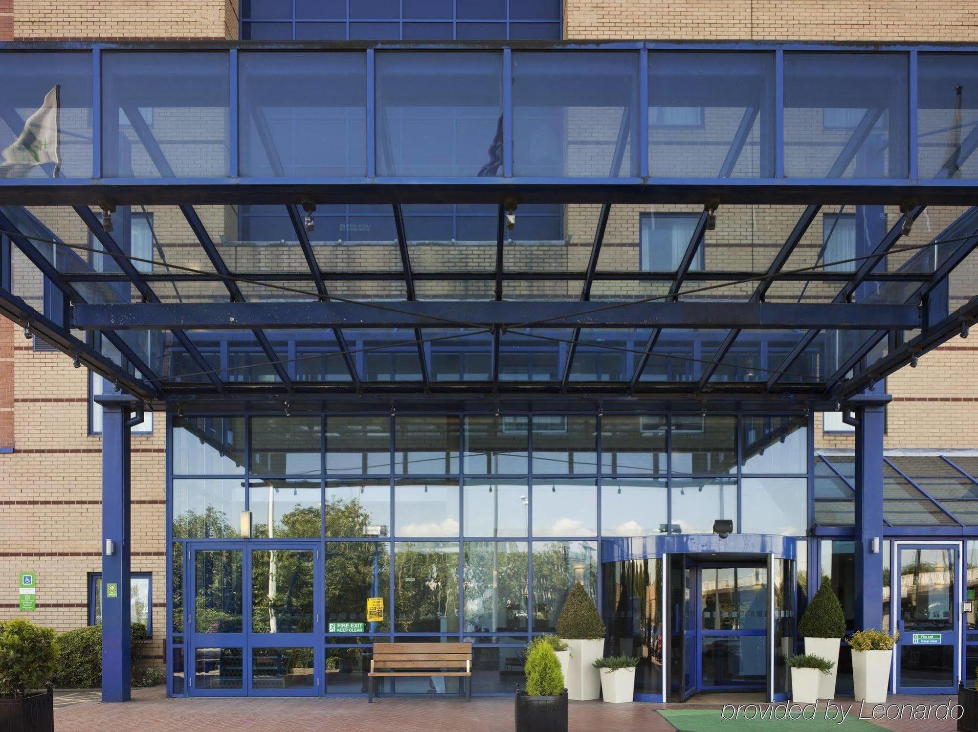 Holiday Inn London Brent Cross, An Ihg Hotel Eksteriør bilde